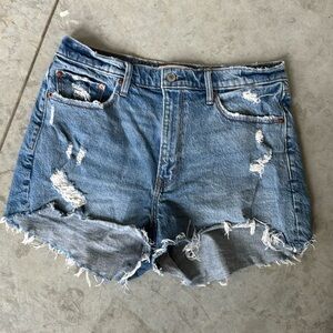 Abercrombie The Mom Short High Rise Curve Love Size 12/31